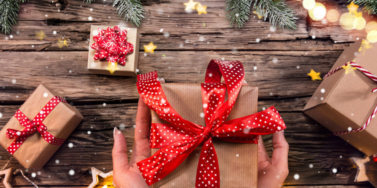 10 Ways HVAC Companies Give Back During the Holidays